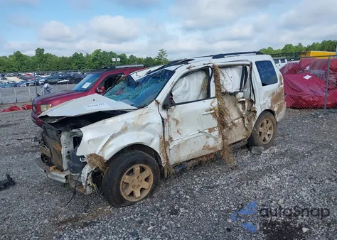 2011 Honda Pilot Touring from USA, damaged, VIN 5FNYF3H97BB018392